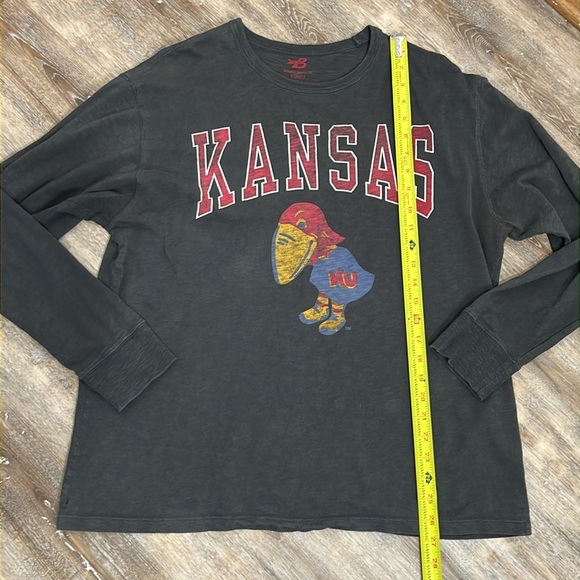 KU Jayhawks Men's Long Sleeve T Shirt Size L Banner Supply Co Retro Cotton Flaw - Picture 7 of 12